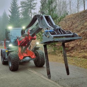 Ładowarka teleskopowa Hornet 825T